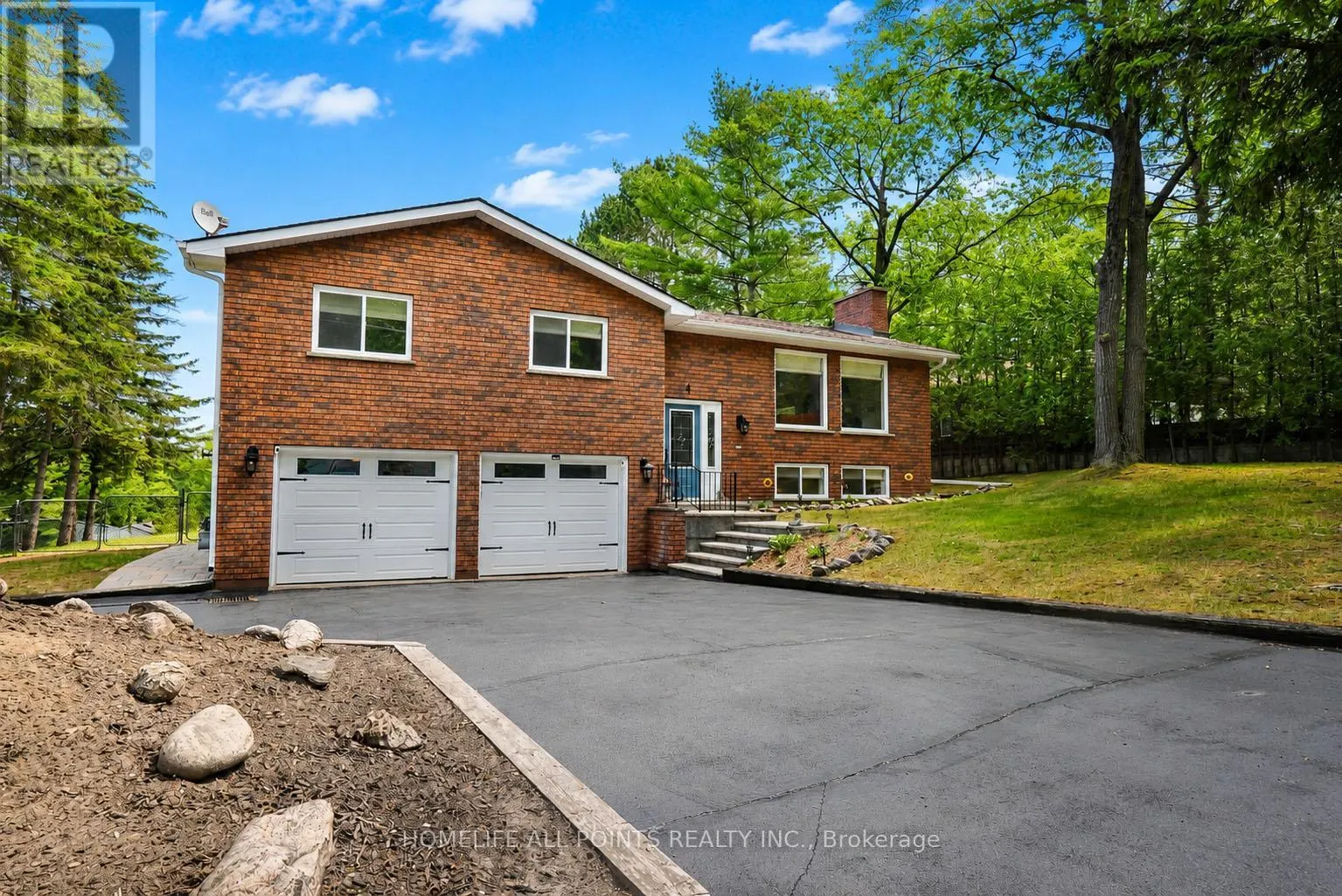 4 SCHOONER DRIVE