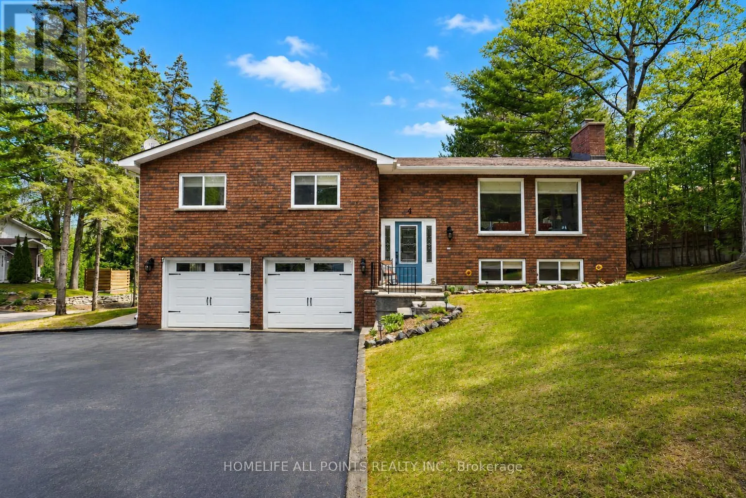 4 SCHOONER DRIVE