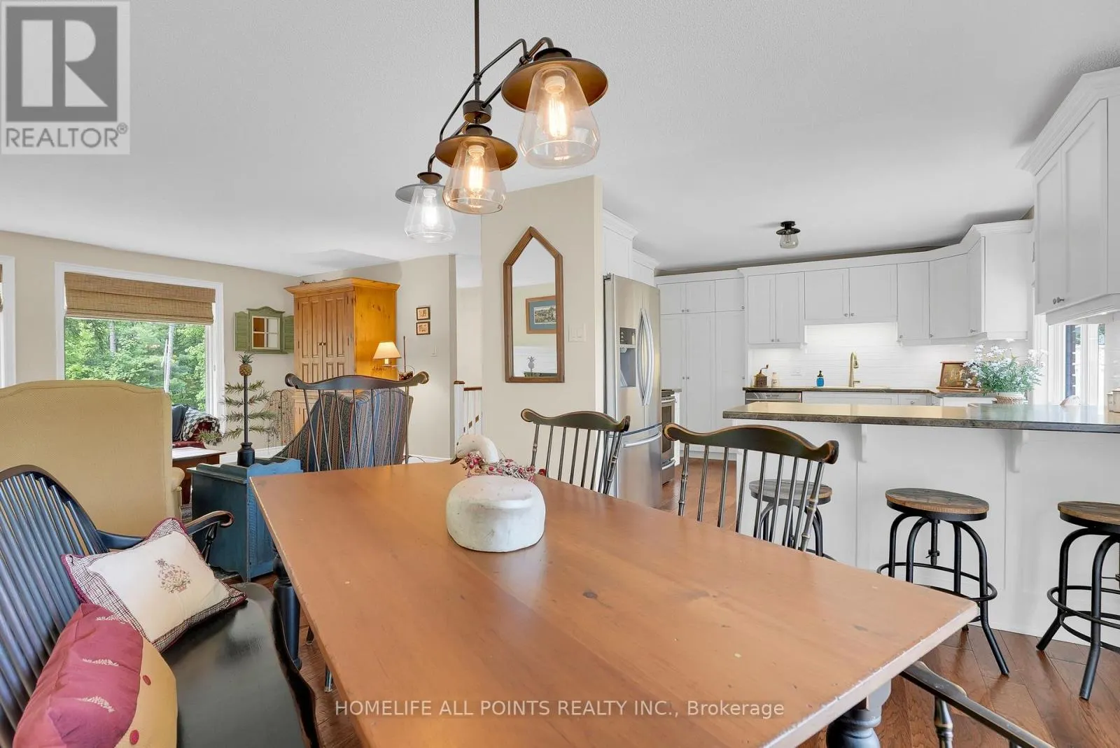 4 SCHOONER DRIVE