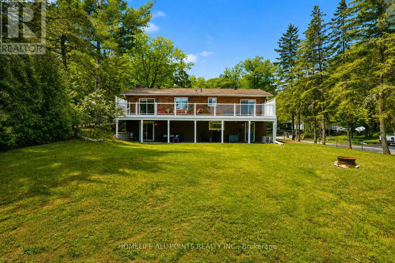 4 SCHOONER DRIVE