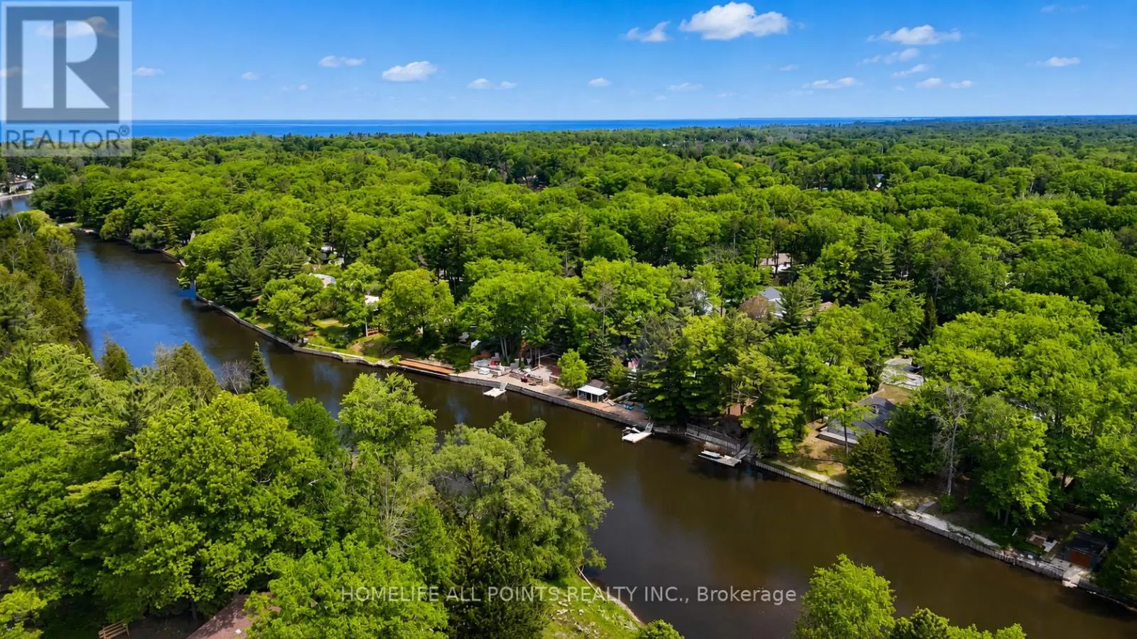4 SCHOONER DRIVE