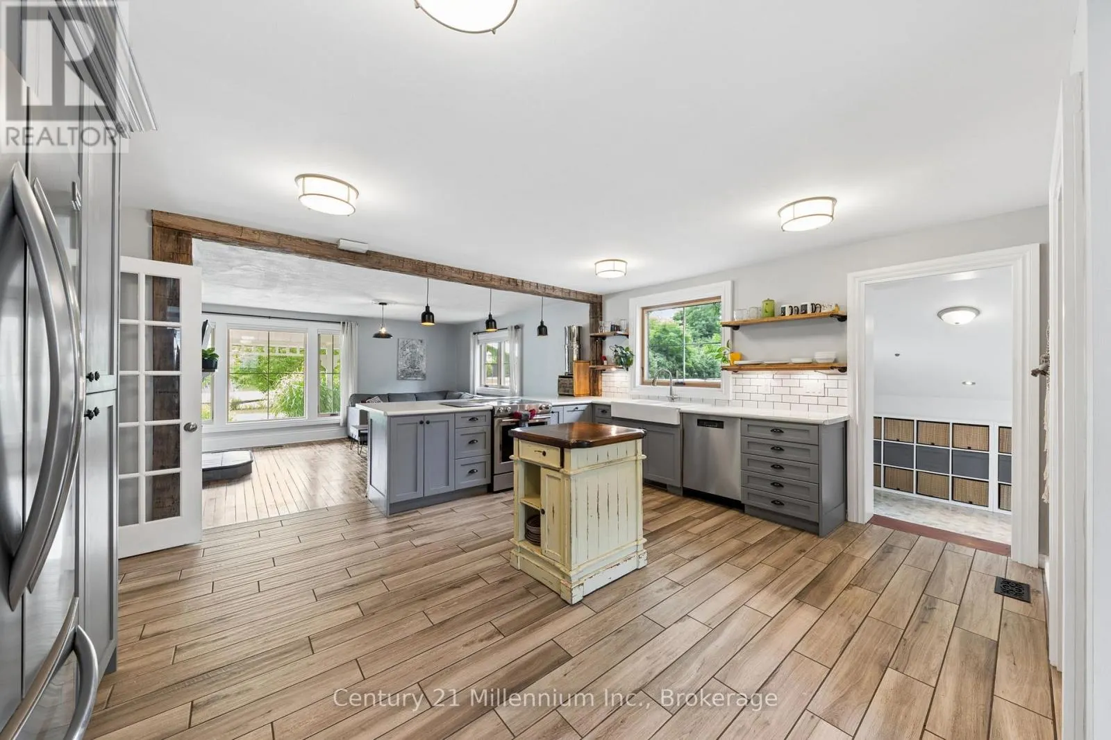 262 BATTEAUX ROAD