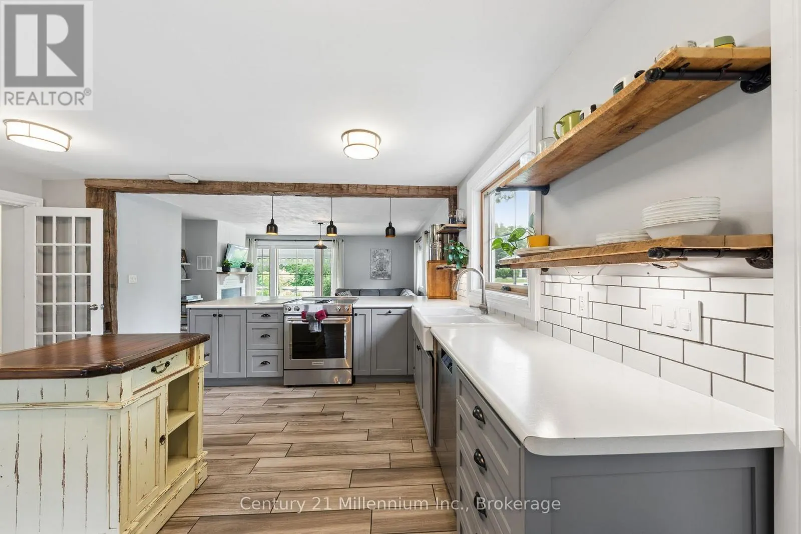 262 BATTEAUX ROAD