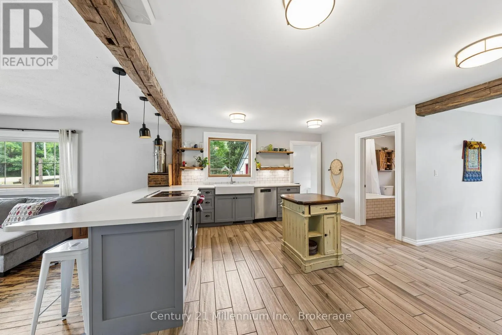 262 BATTEAUX ROAD