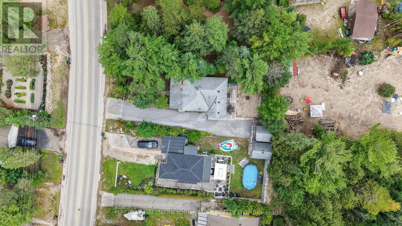 1085 RIVER ROAD E