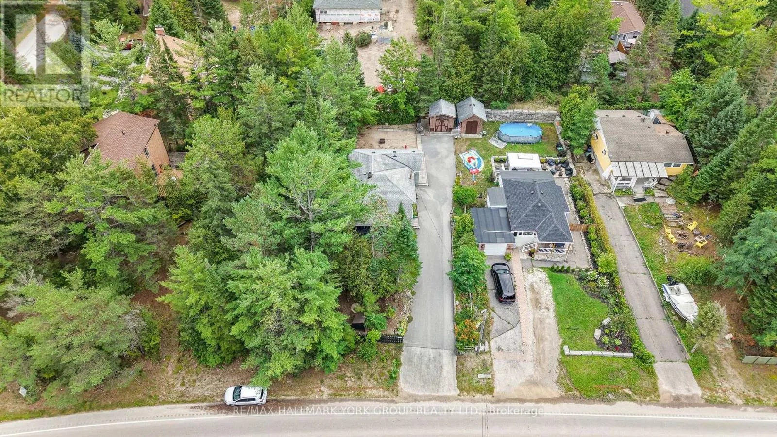 1085 RIVER ROAD E