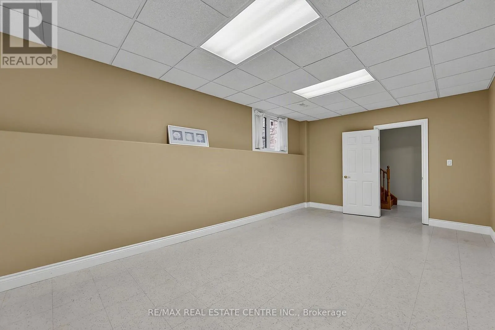 1603 WEDGEWOOD DRIVE