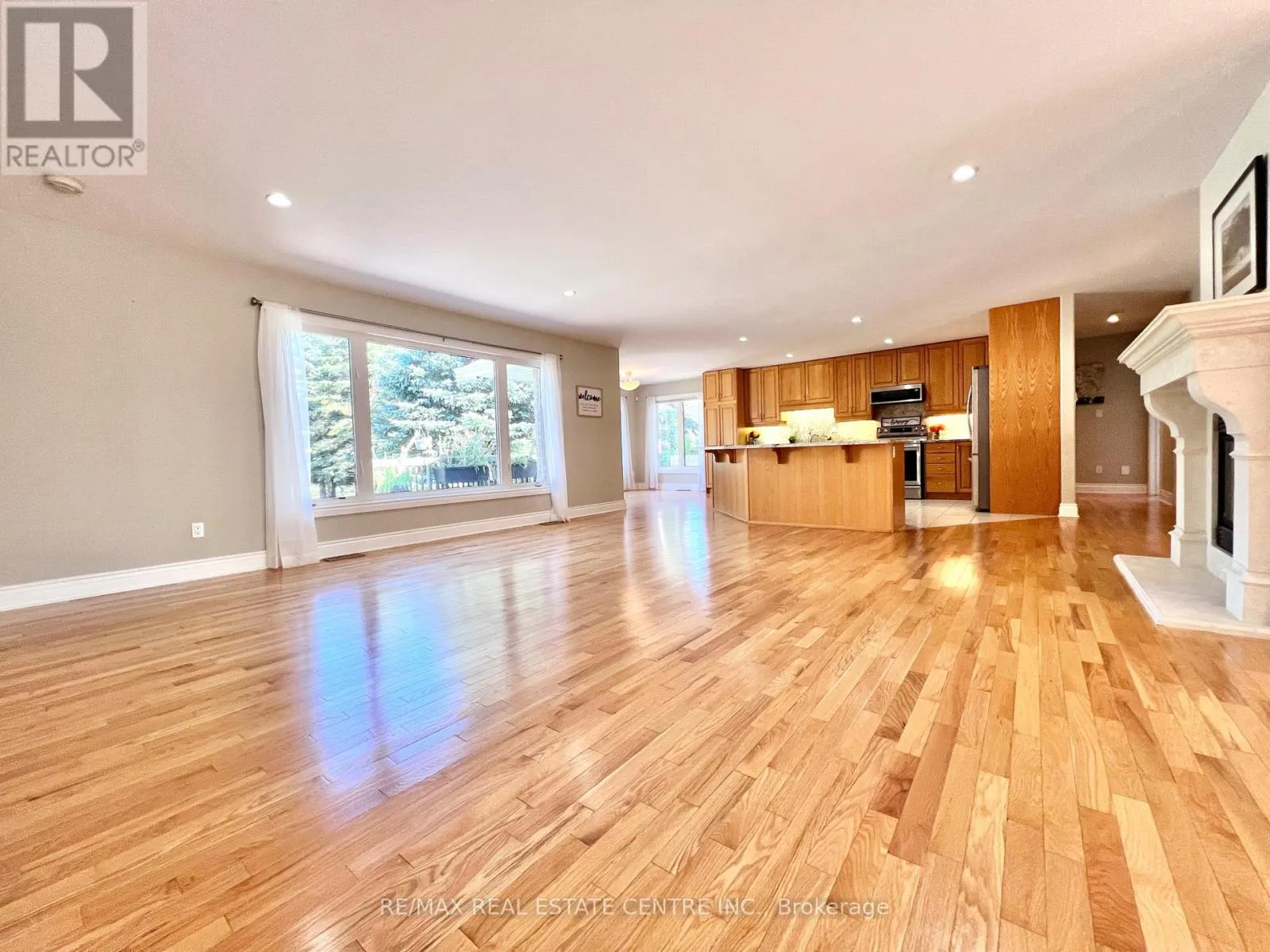 1603 WEDGEWOOD DRIVE