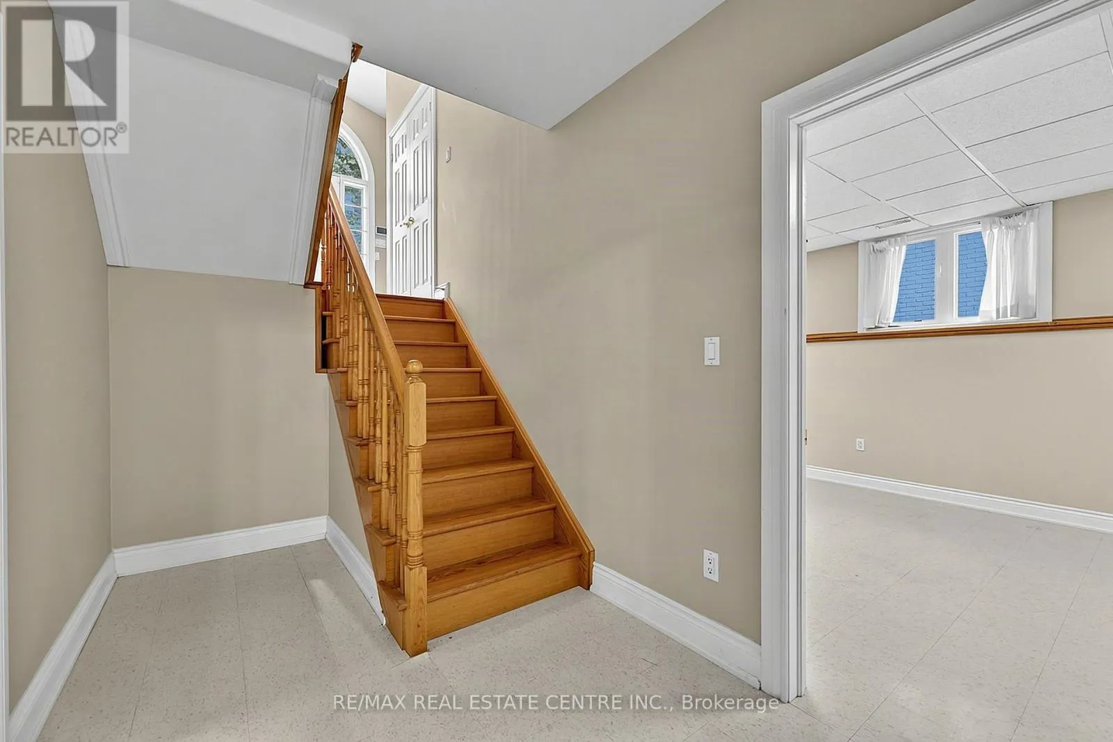 1603 WEDGEWOOD DRIVE
