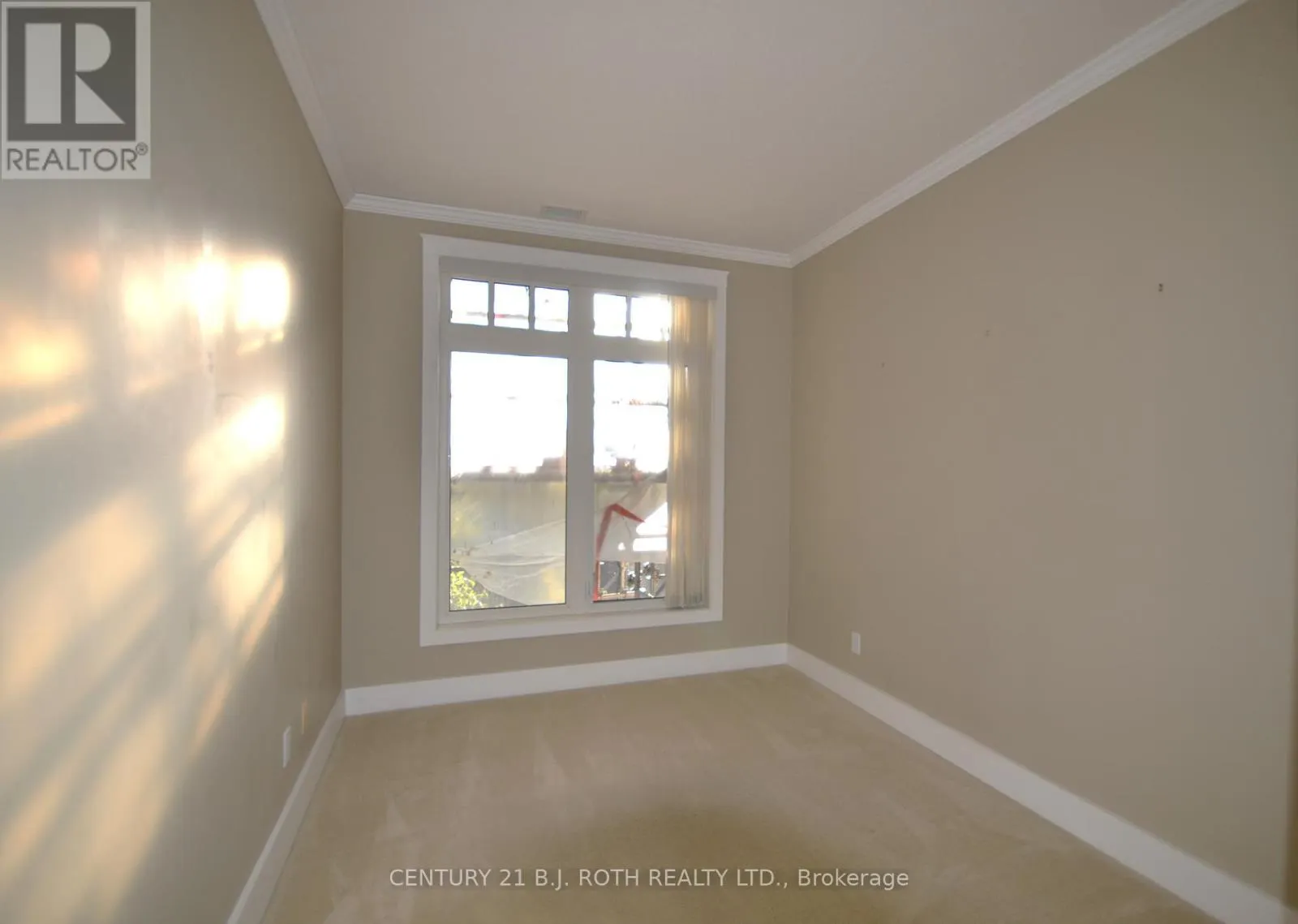 311 - 140 CEDAR ISLAND ROAD