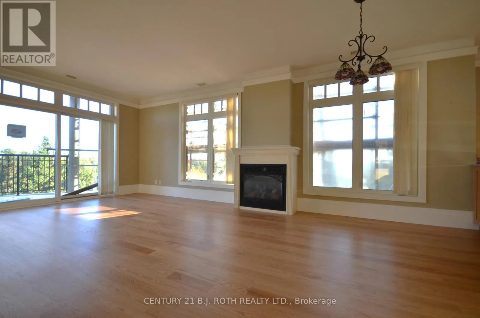 311 - 140 CEDAR ISLAND ROAD