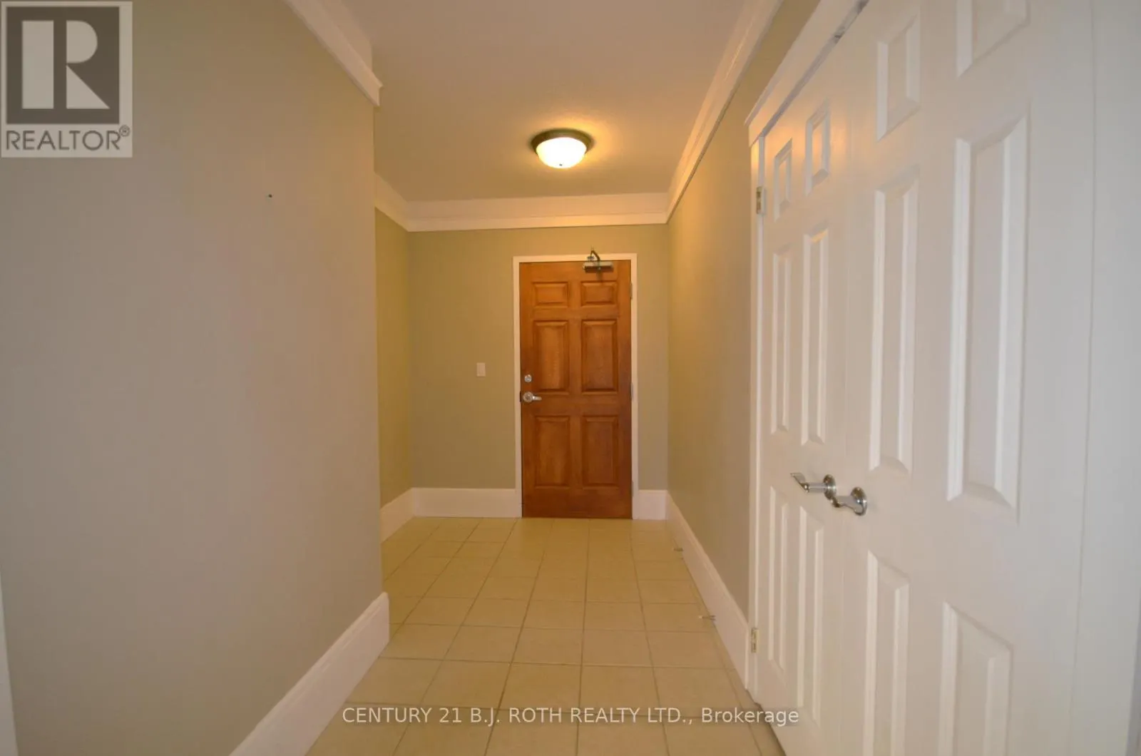 311 - 140 CEDAR ISLAND ROAD