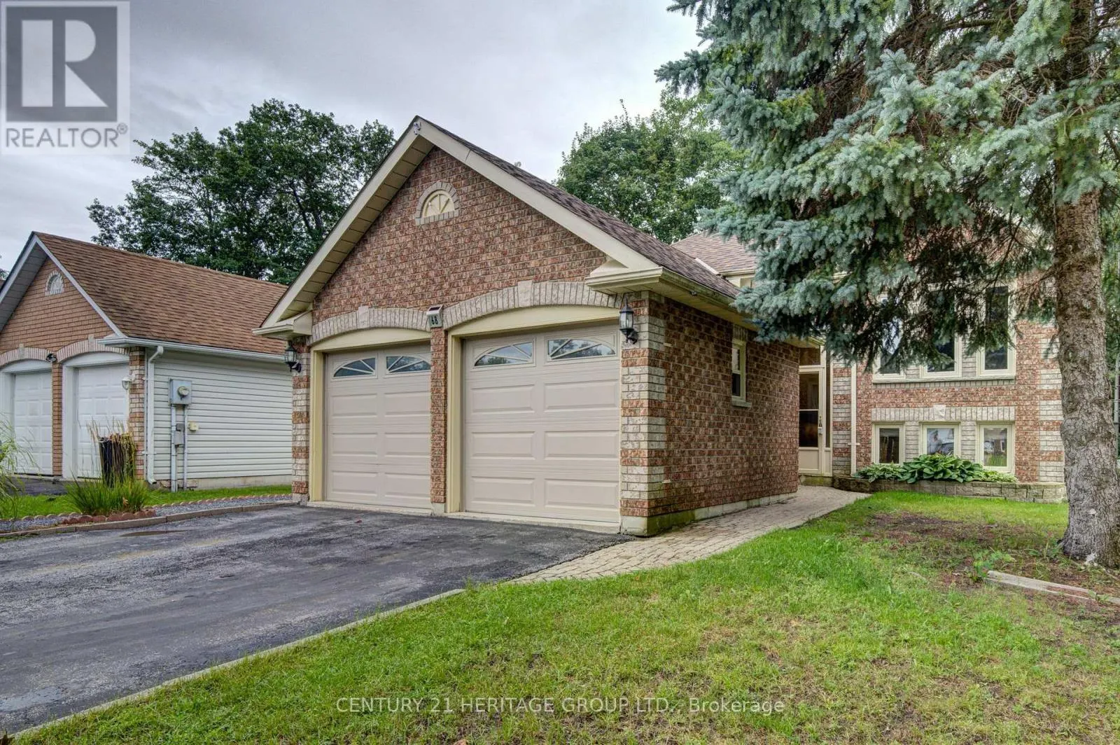 68 DYER DRIVE
