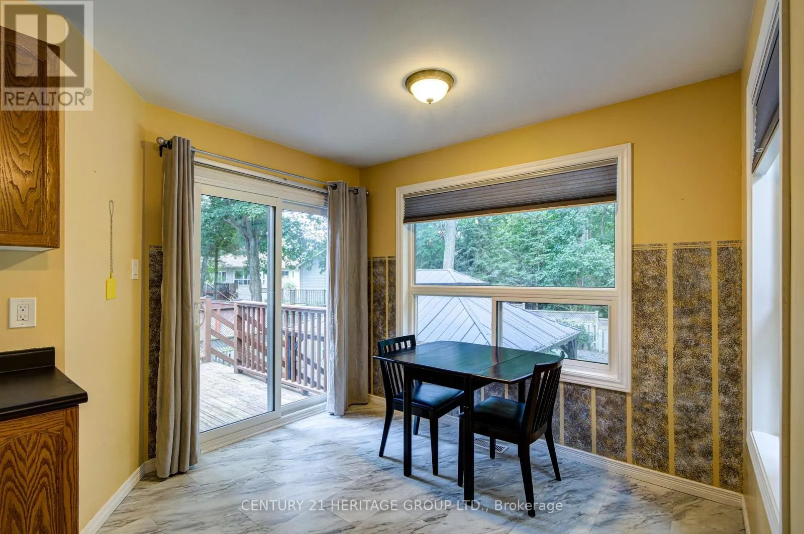 68 DYER DRIVE