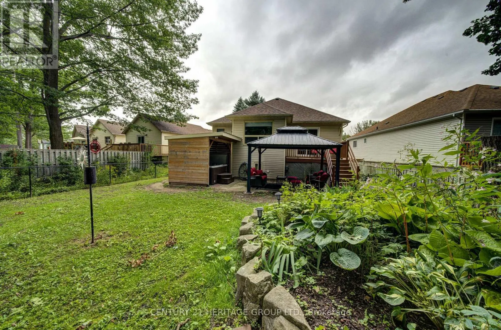 68 DYER DRIVE