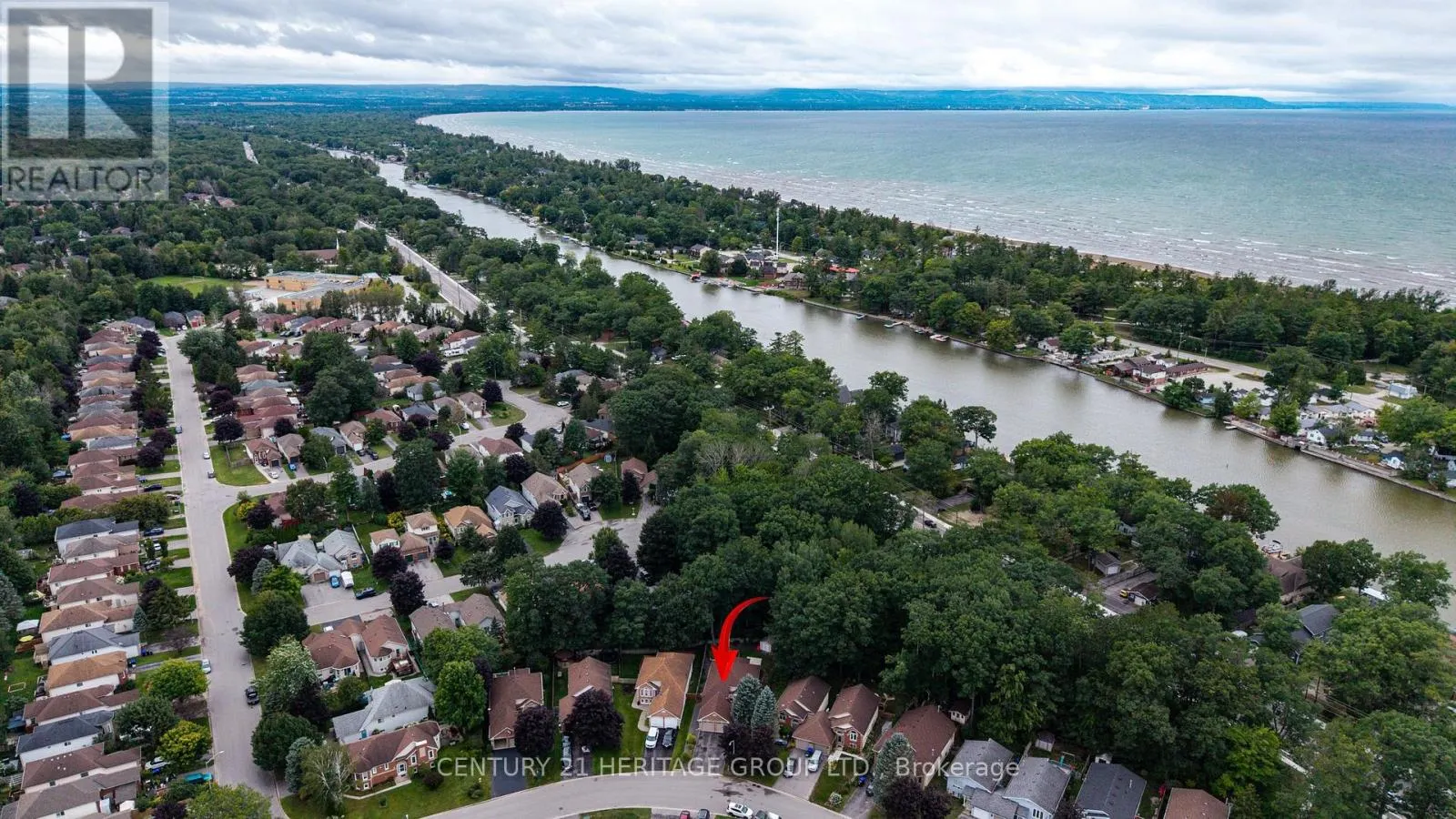 68 DYER DRIVE