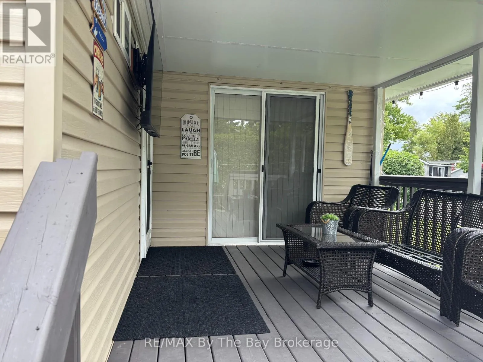 8 KENORA TRAIL
