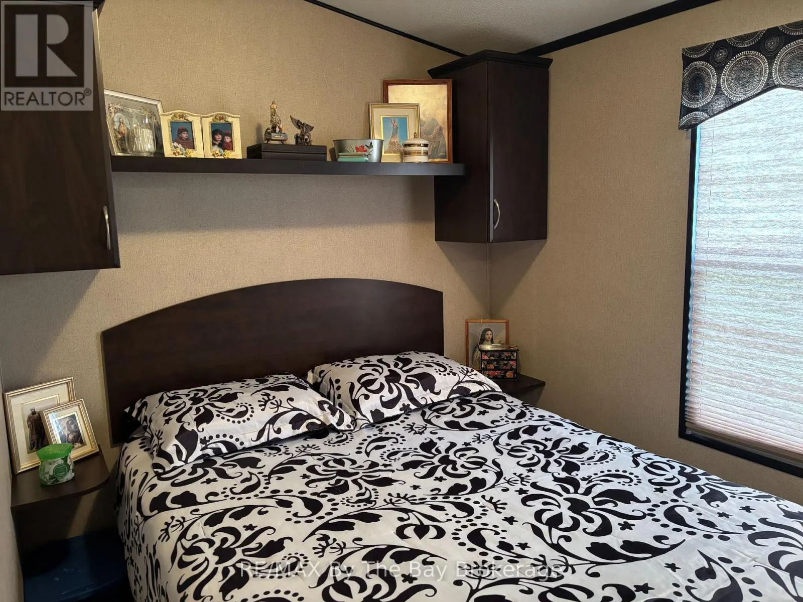 8 KENORA TRAIL