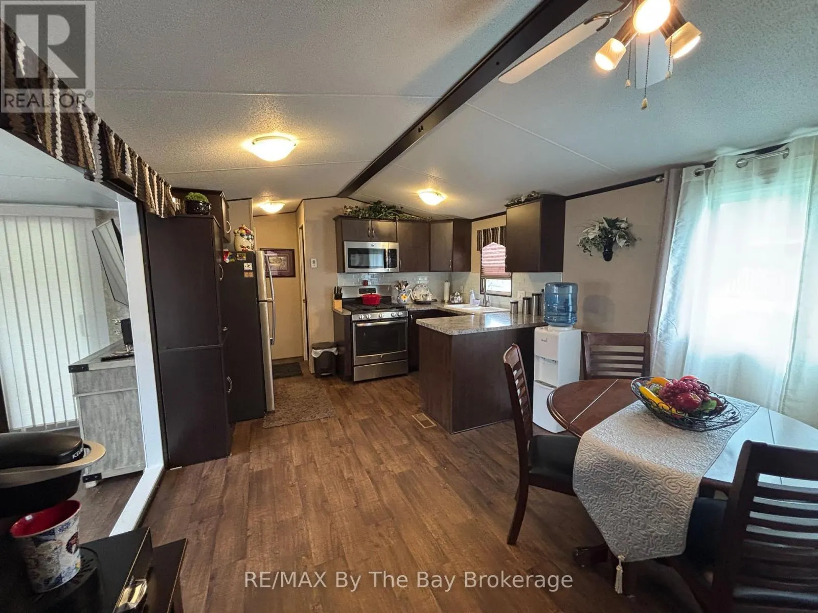 8 KENORA TRAIL