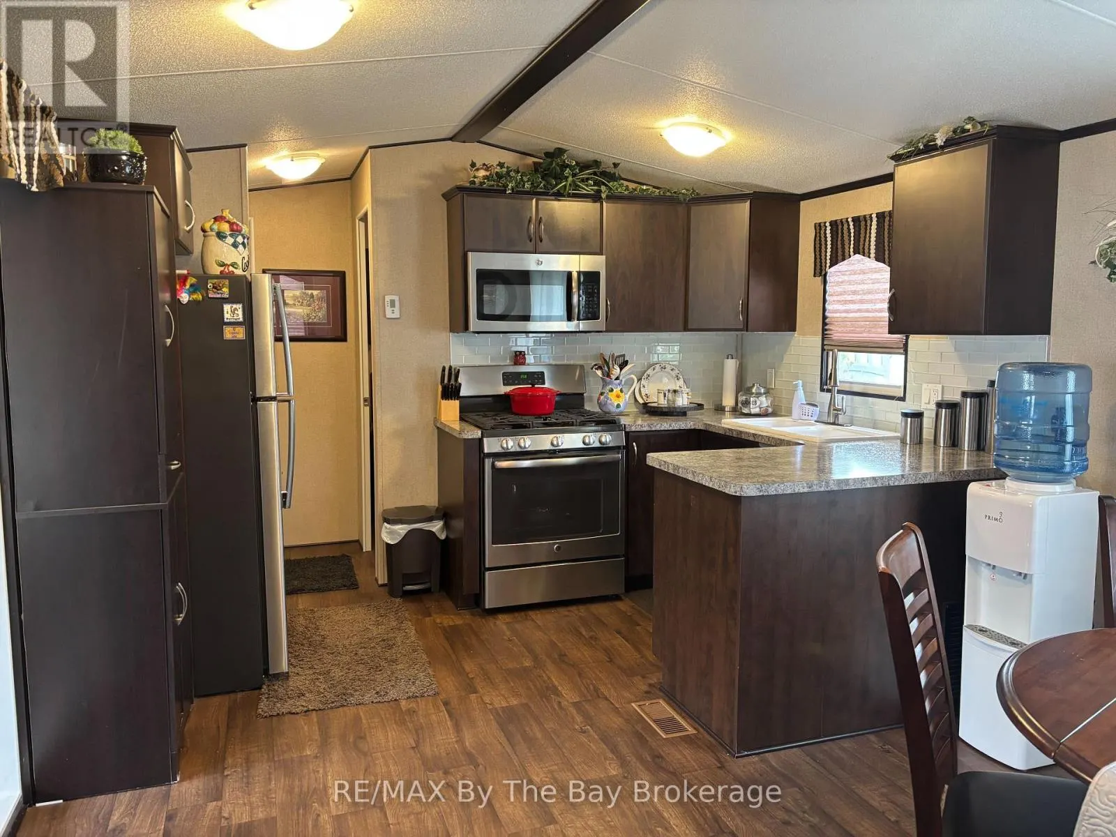 8 KENORA TRAIL