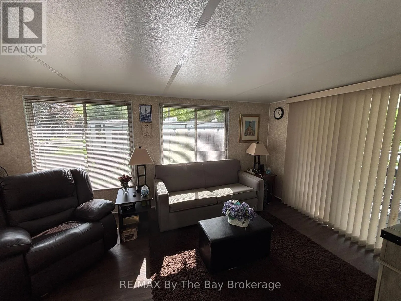 8 KENORA TRAIL