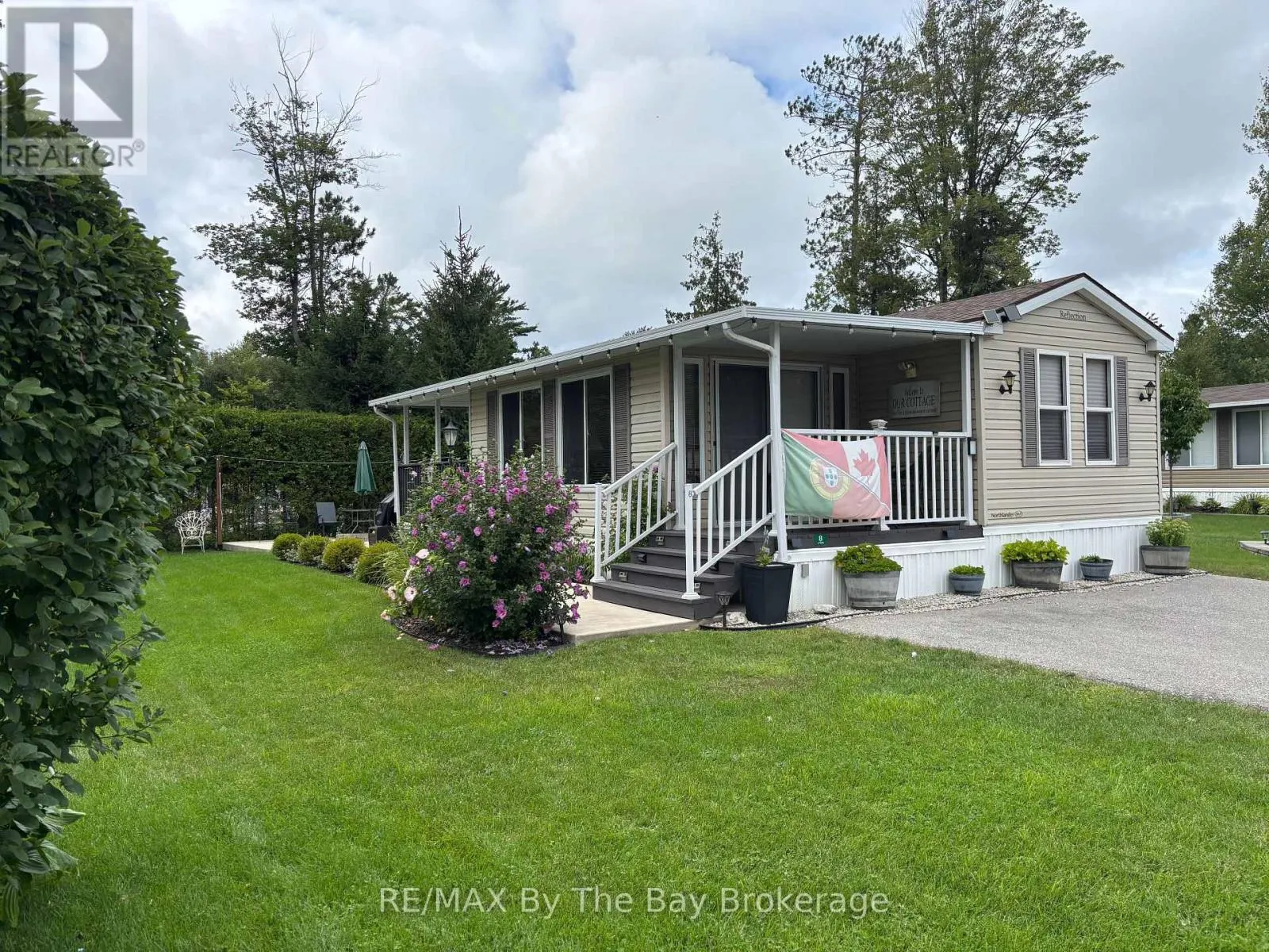 8 KENORA TRAIL