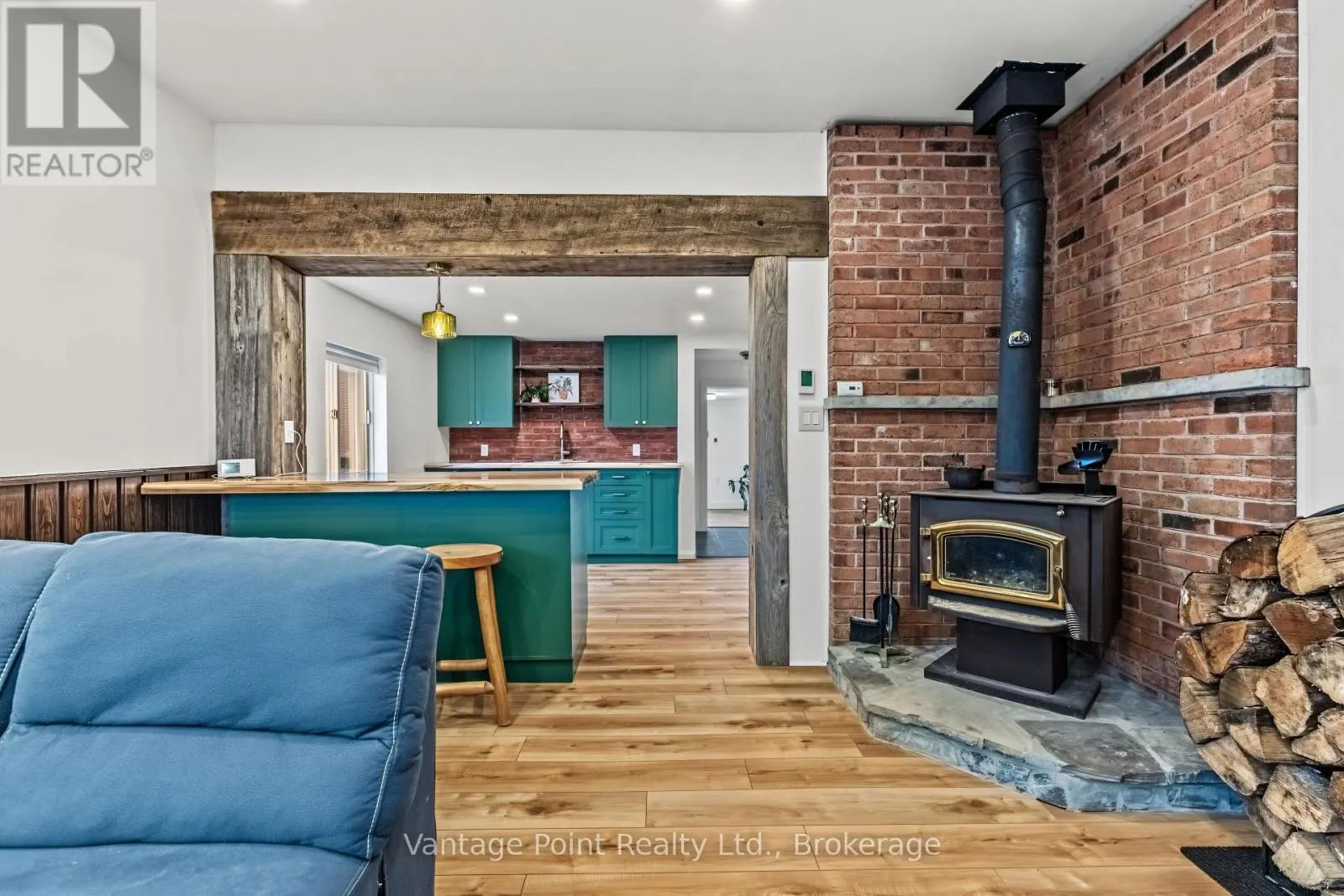 794097 124 GREY ROAD