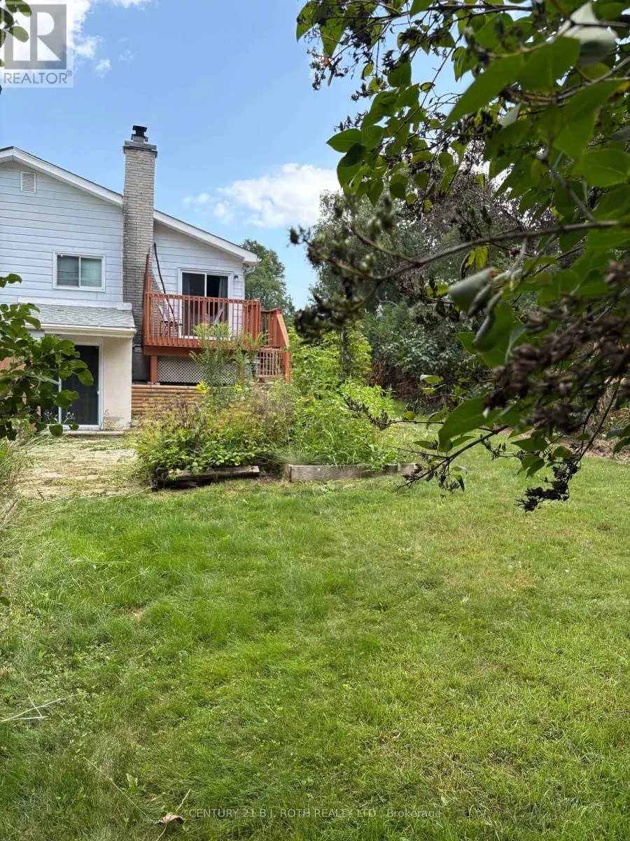 33 BEAUMAUR DRIVE