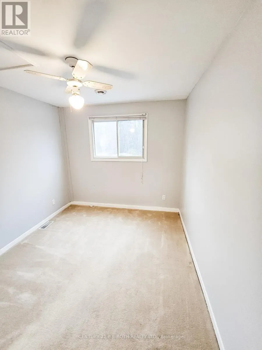 33 BEAUMAUR DRIVE