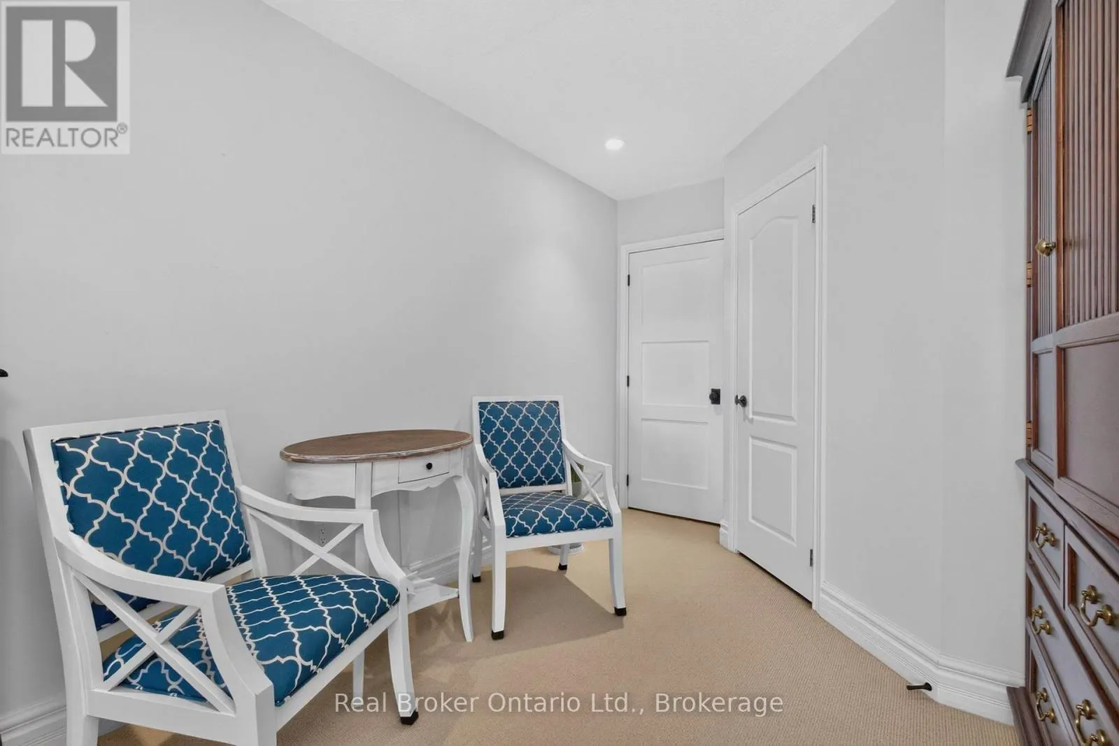 192 GILWOOD PARK DRIVE