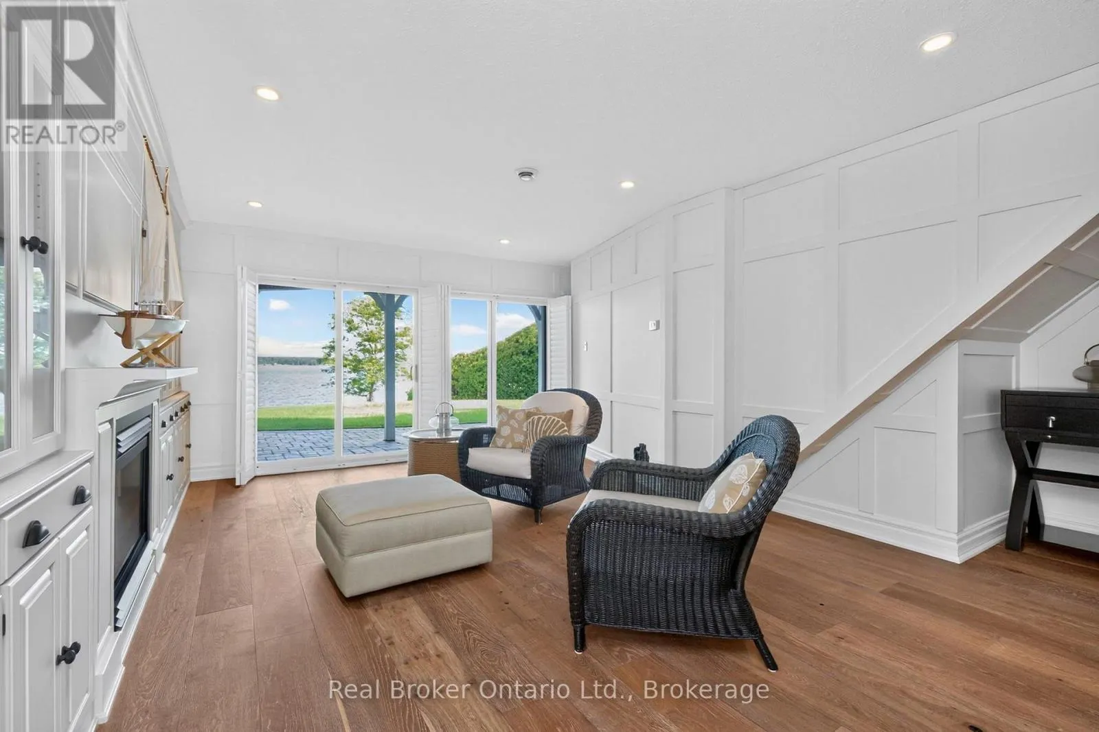 192 GILWOOD PARK DRIVE
