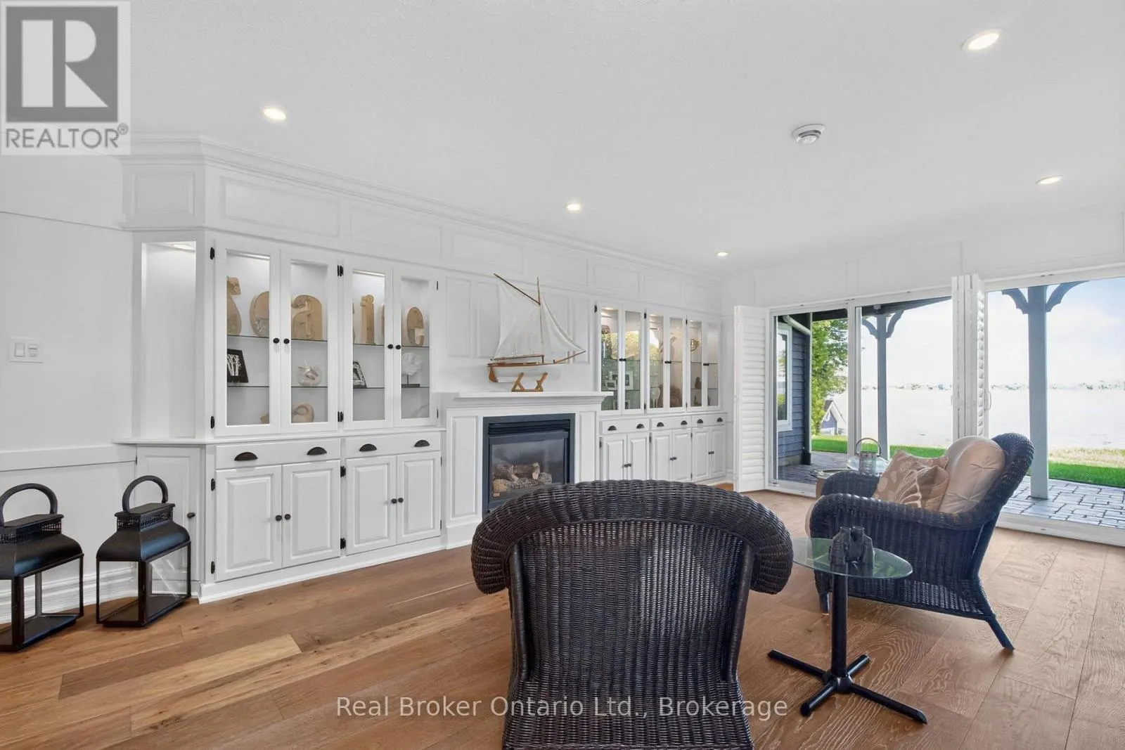192 GILWOOD PARK DRIVE