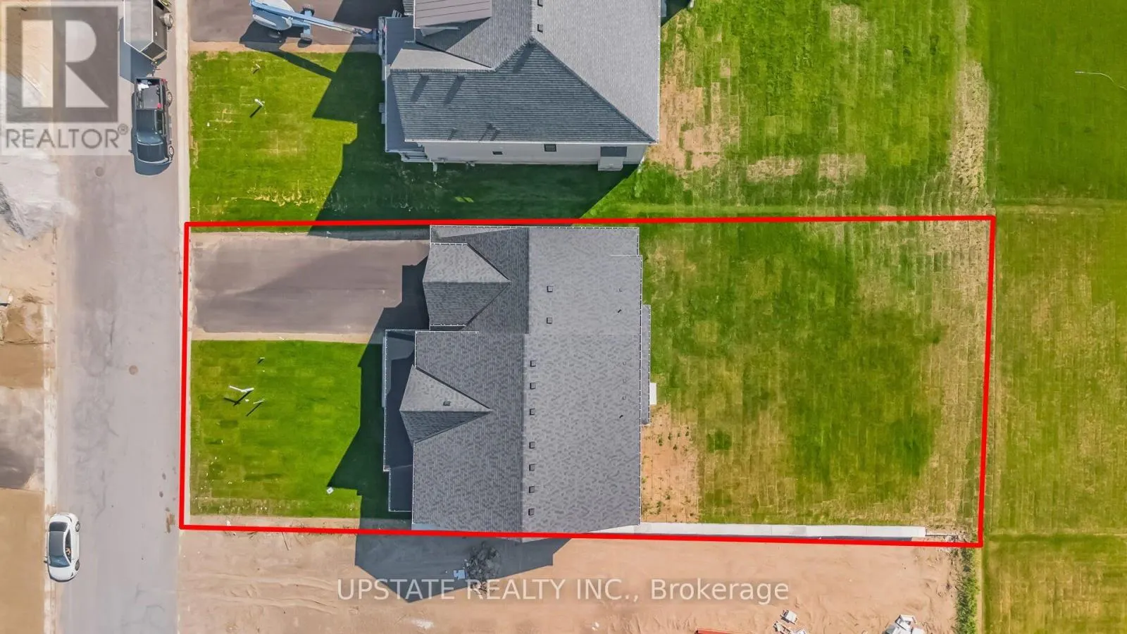 21 PEARSALL PLACE
