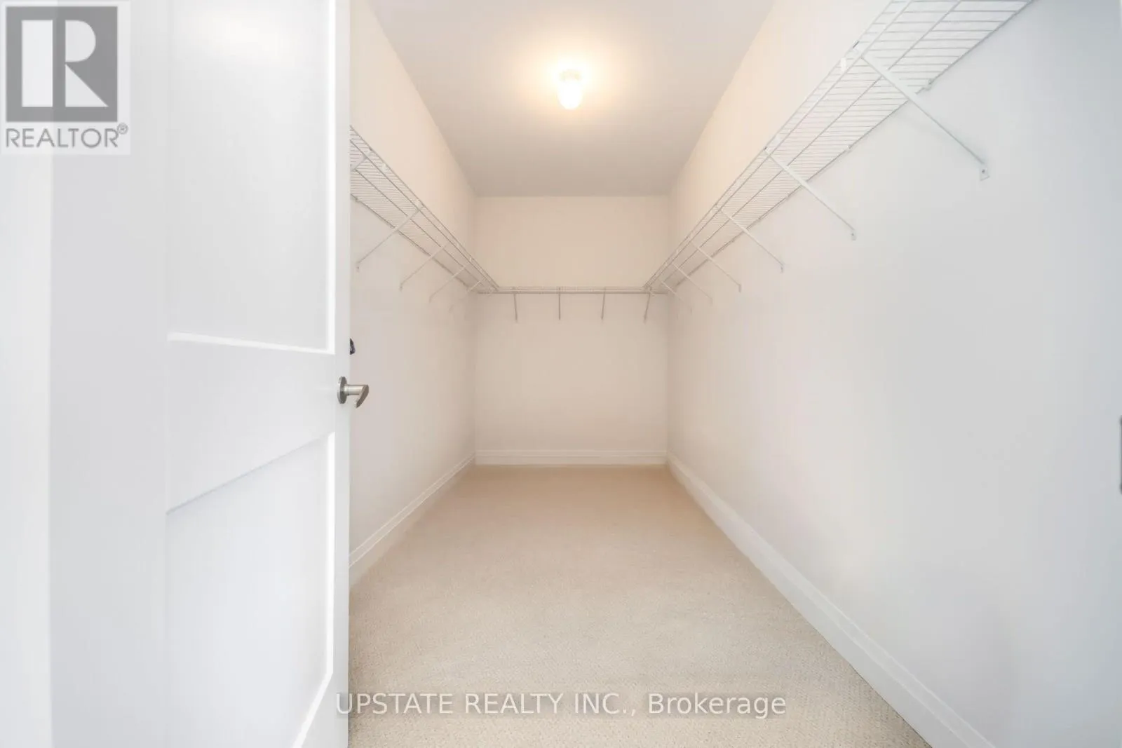 21 PEARSALL PLACE