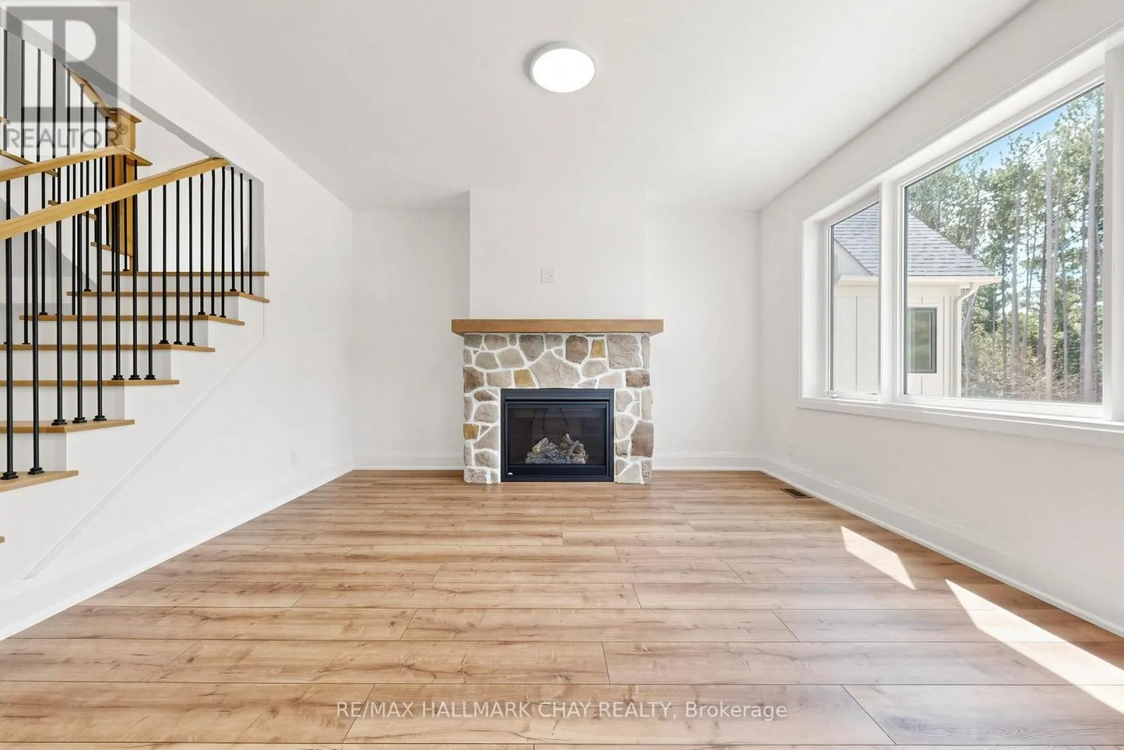 20 NORTHLAND COURT