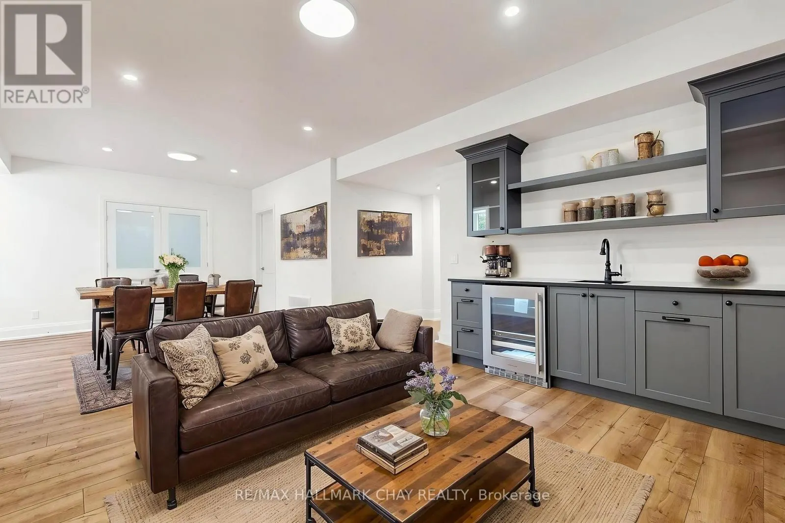 20 NORTHLAND COURT