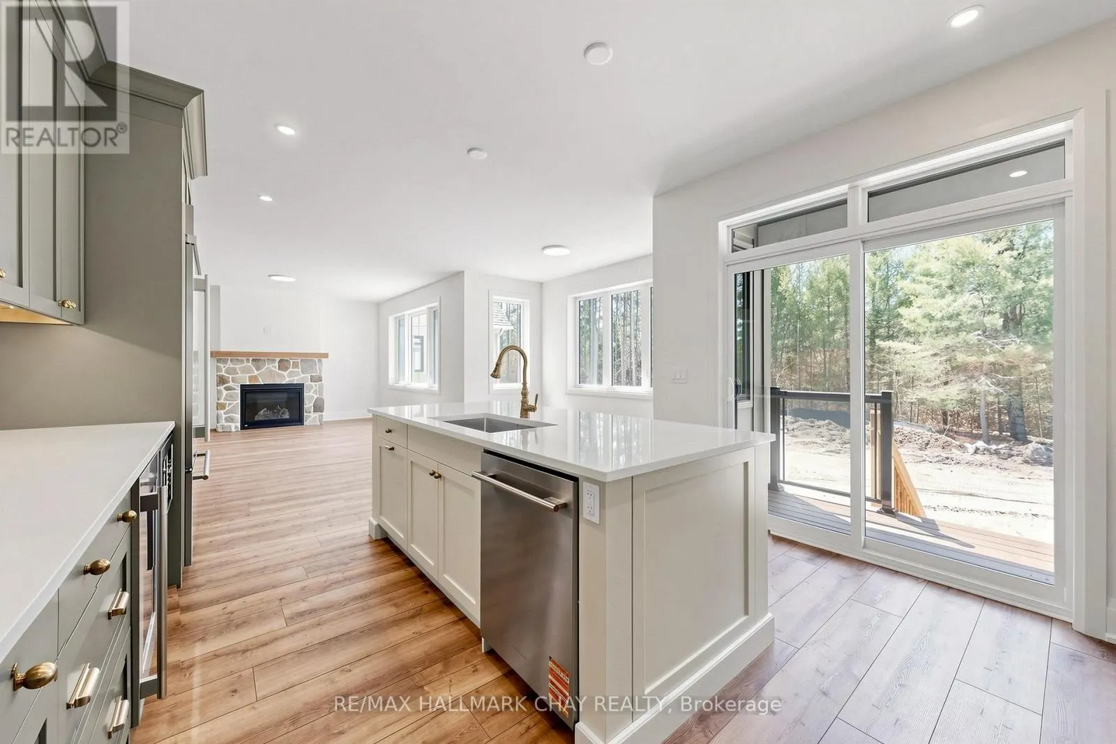 20 NORTHLAND COURT