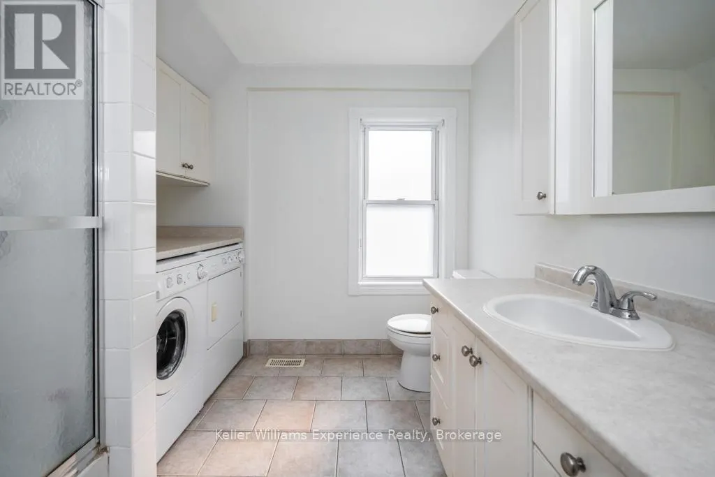 206 FOURTH STREET