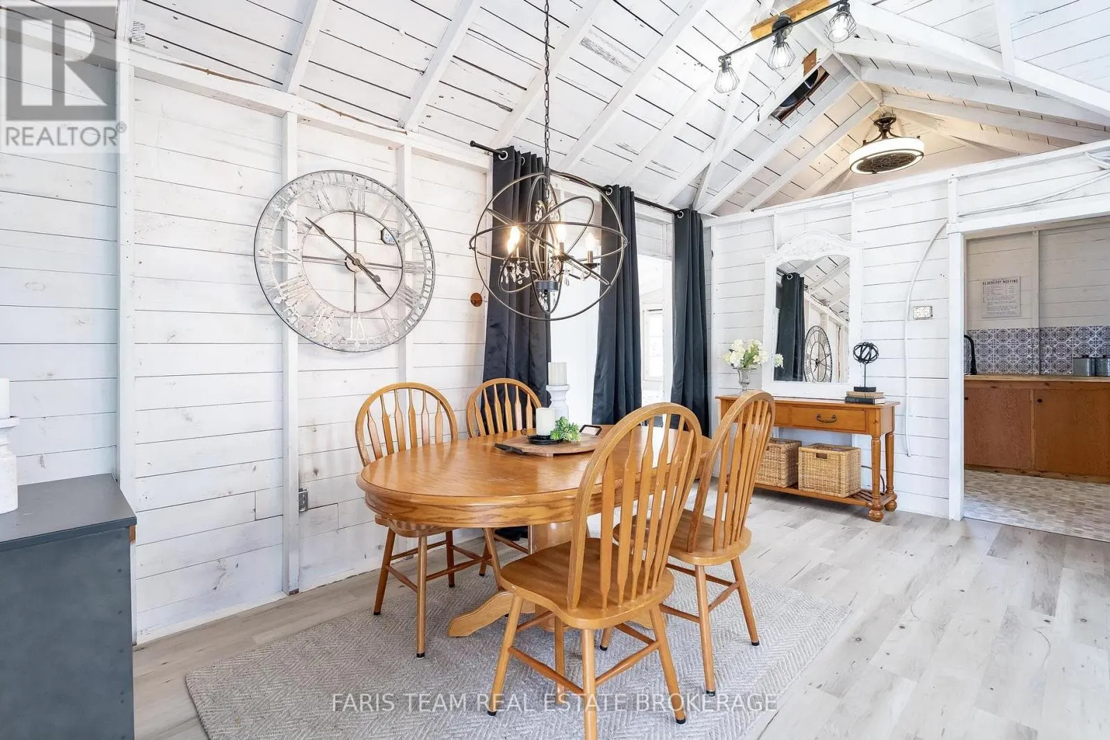 365 ROBINS POINT ROAD