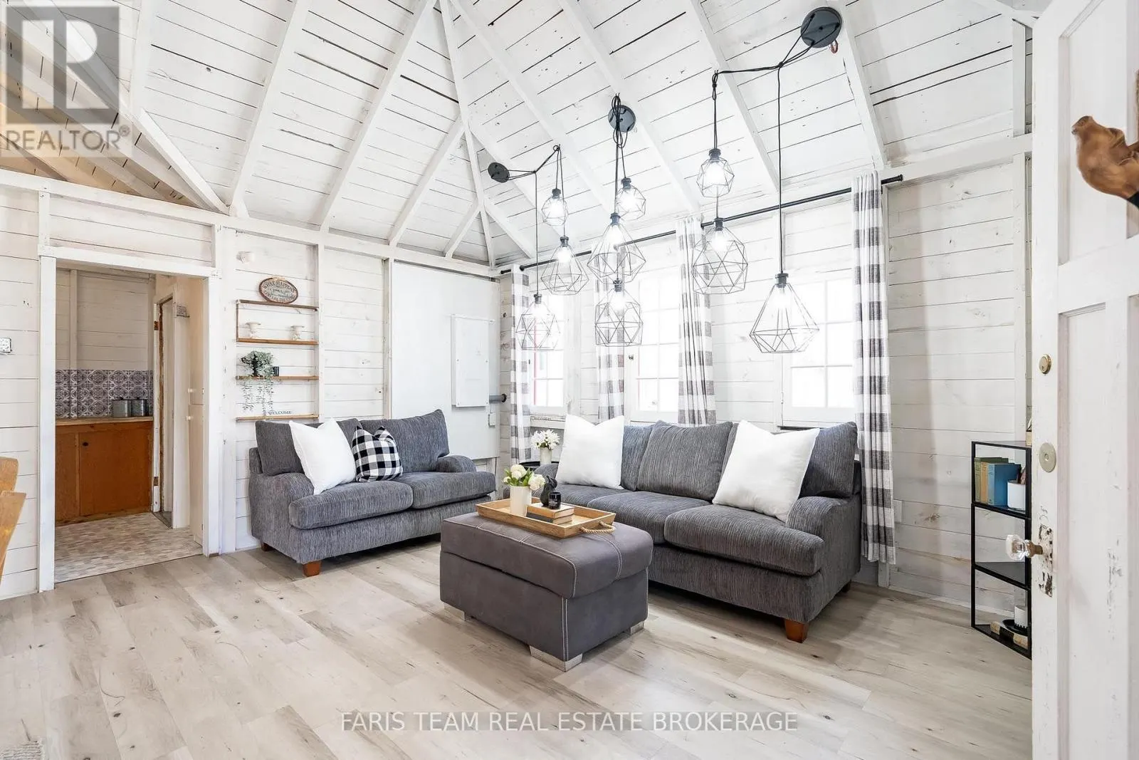 365 ROBINS POINT ROAD