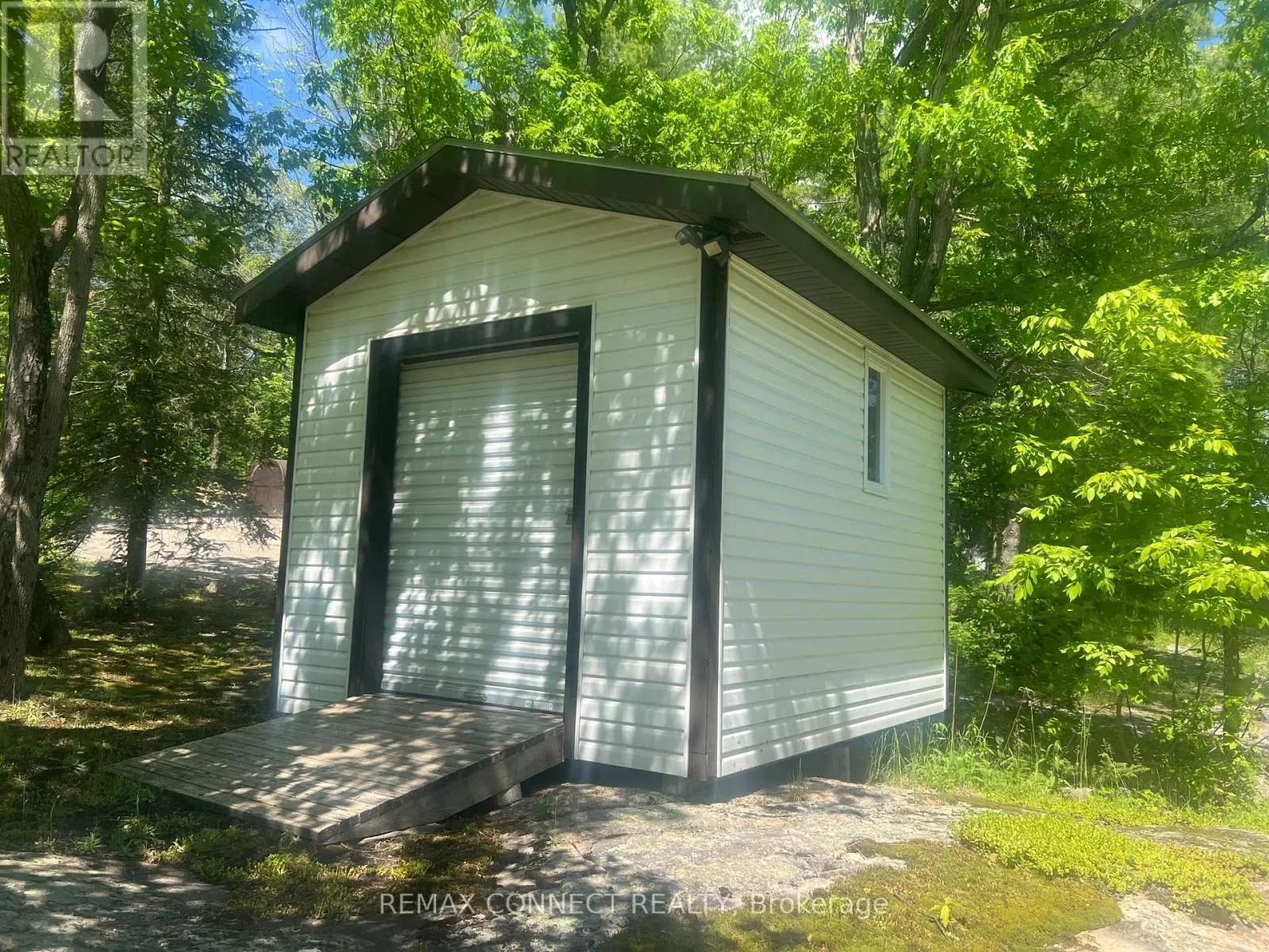 1729 ELLIS ROAD