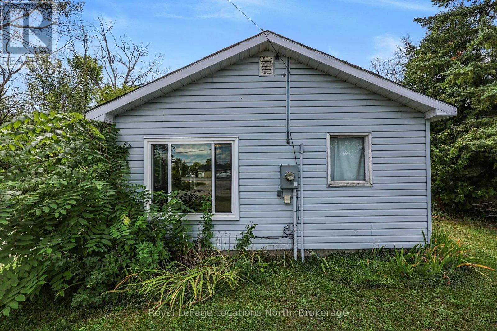 9031 BEACHWOOD ROAD