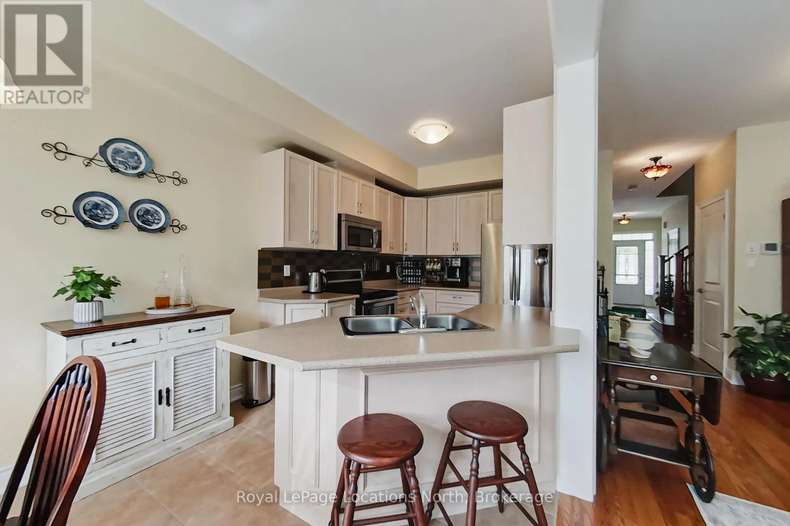 34 SAVANNAH CRESCENT