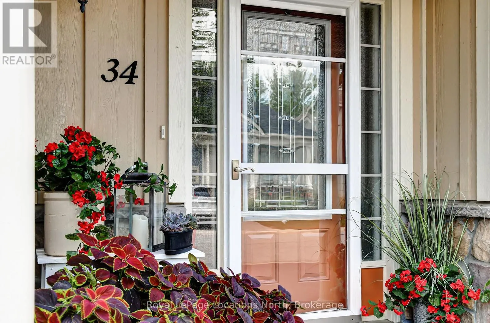 34 SAVANNAH CRESCENT