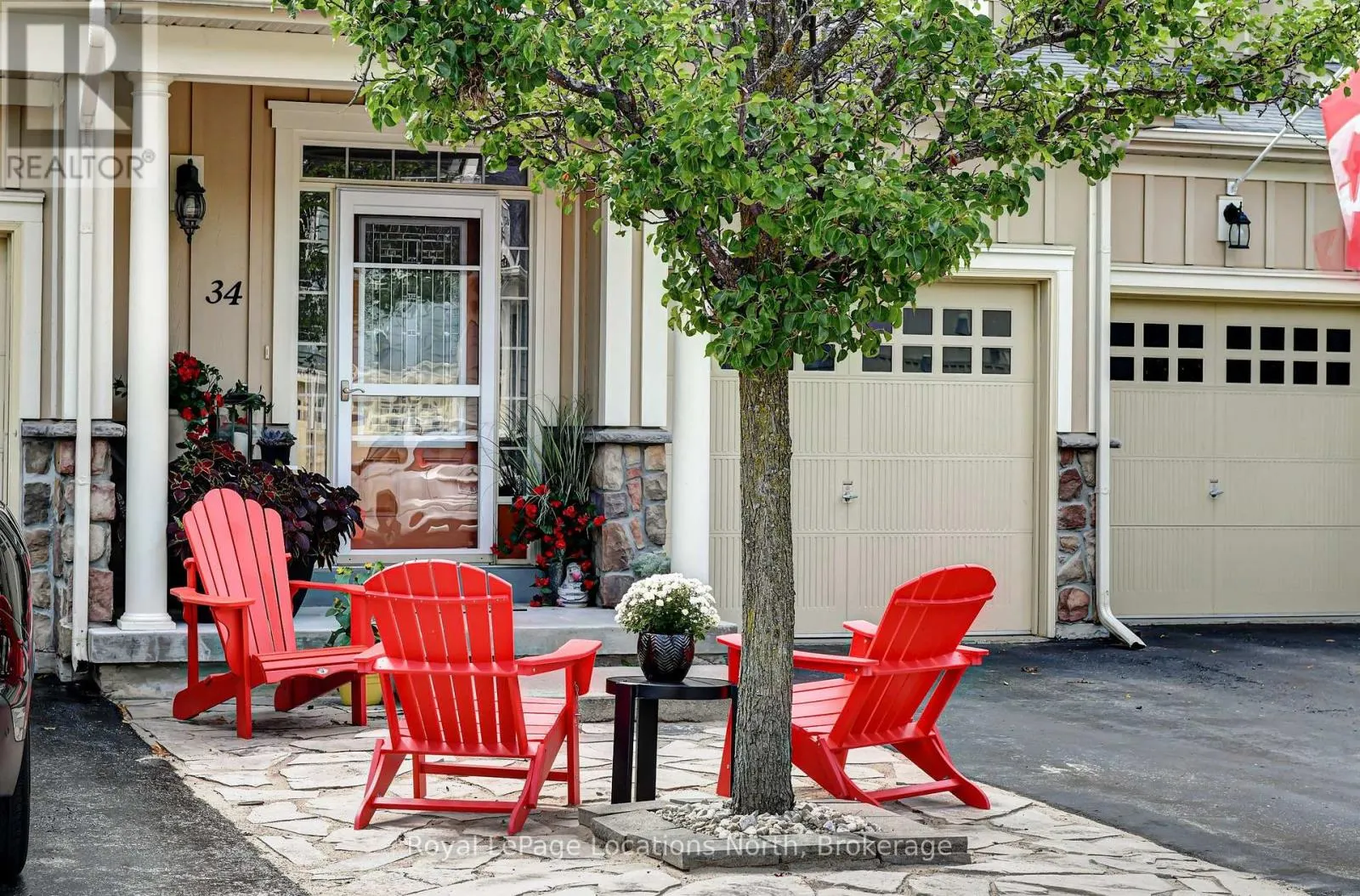 34 SAVANNAH CRESCENT