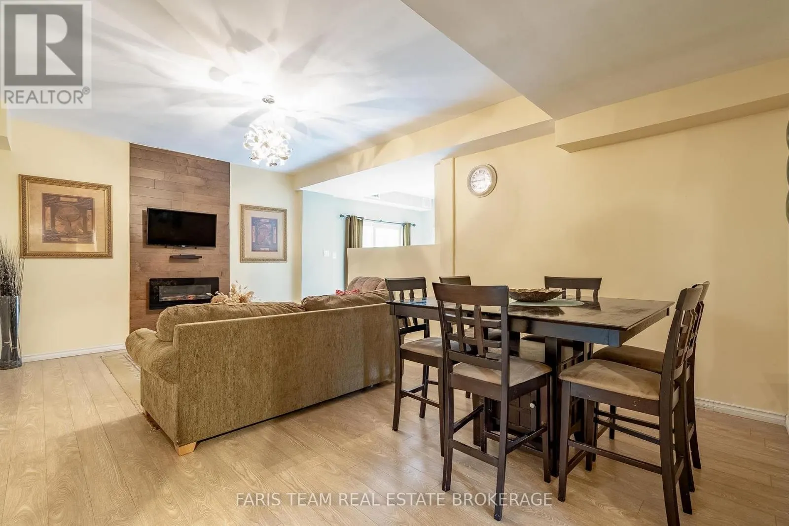 113 ALLEGRA DRIVE