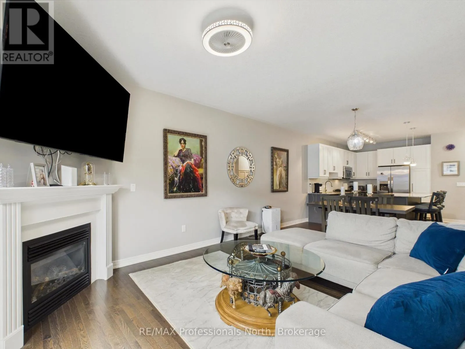35 CANTERBURY CIRCLE