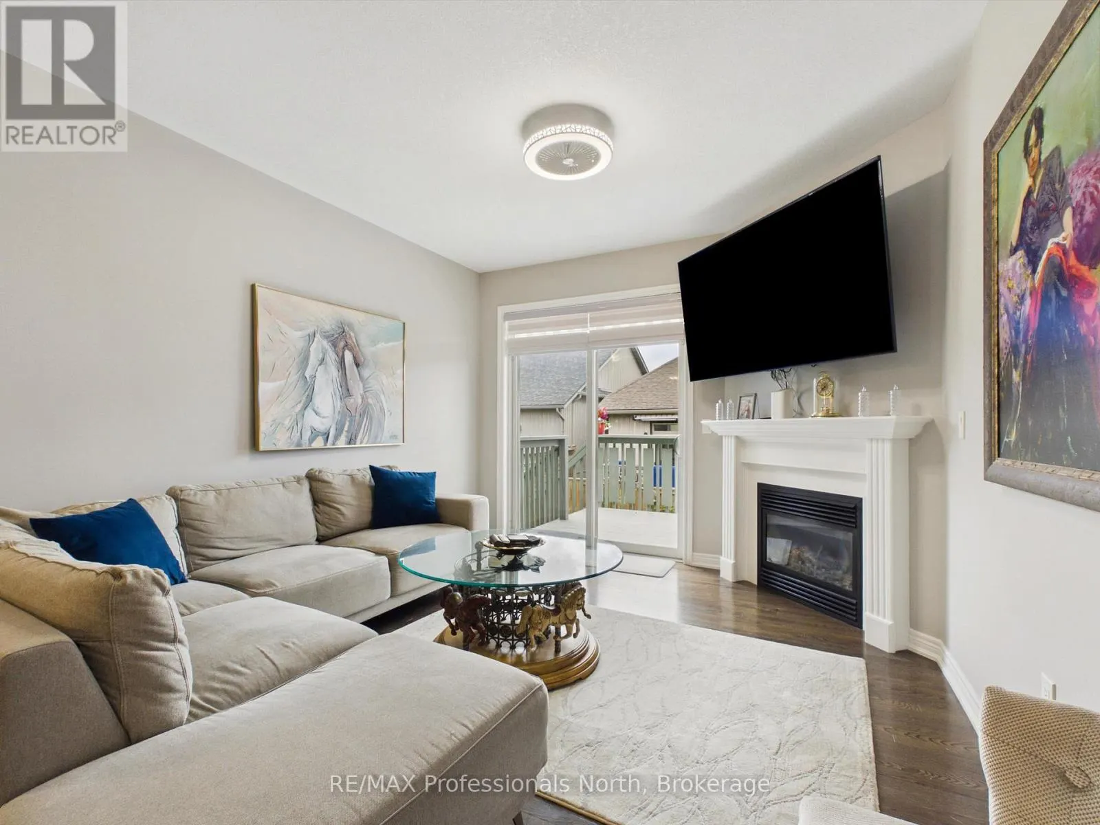 35 CANTERBURY CIRCLE
