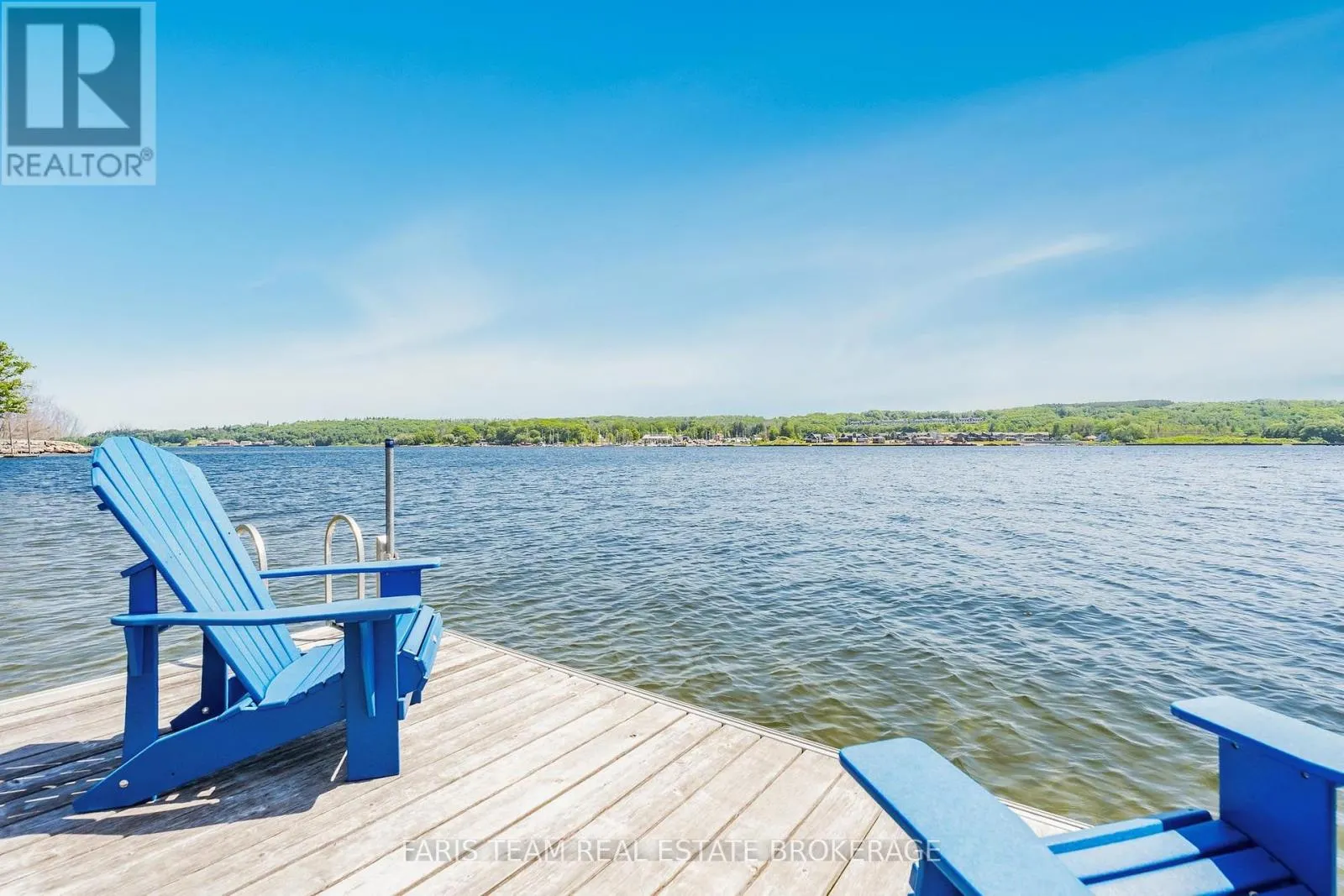 375 CHAMPLAIN ROAD