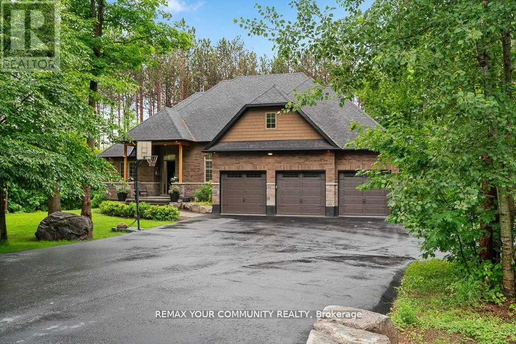 38 WINDERMERE CIRCLE